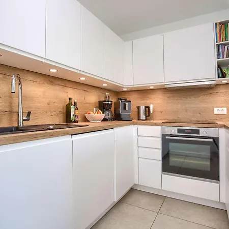 Vila Stellina - Charming With Private Pool Near Porec *