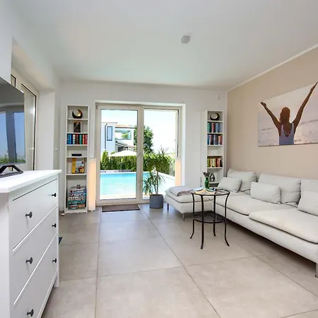 Stellina - Charming With Private Pool Near Porec Vranje Selo
