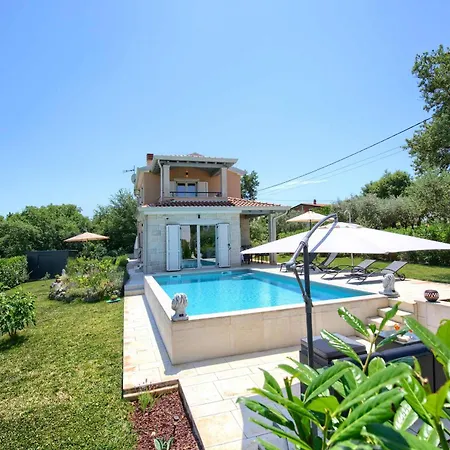 Vila Stellina - Charming With Private Pool Near Porec