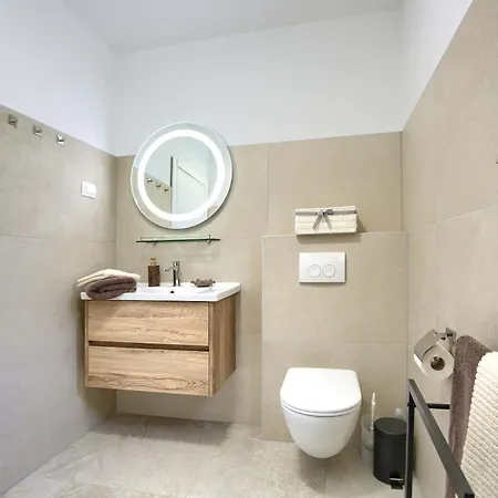 Vila Stellina - Charming With Private Pool Near Porec *