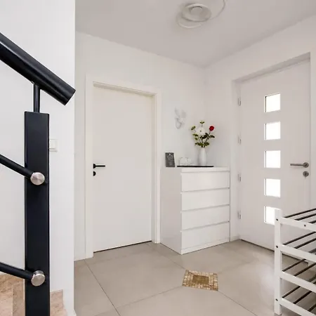 Vila Stellina - Charming With Private Pool Near Porec *