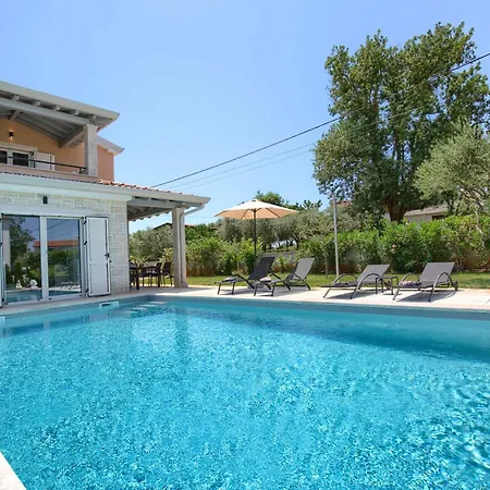 Stellina - Charming With Private Pool Near Porec