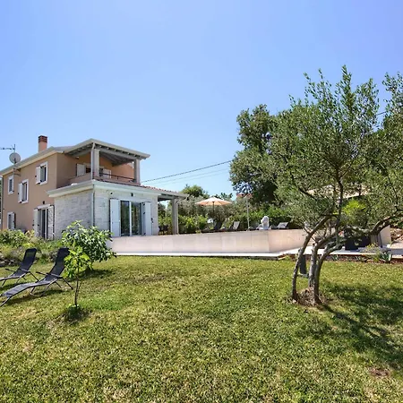 Stellina - Charming With Private Pool Near Porec